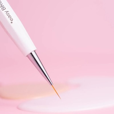 Четка за фини линии Liner- Easy to be professional